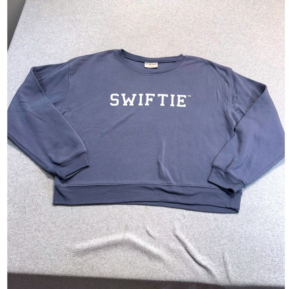 Taylor‎ Swift Official SWIFTIE Cropped Sweatshirt Large Blue Gray Crewneck Comfy